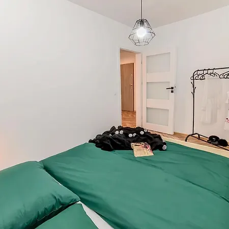 Swietokrzyska * Leszno (Greater Poland)