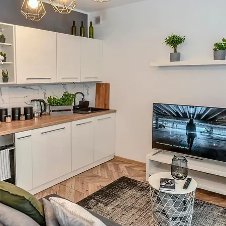 Lägenhet Swietokrzyska